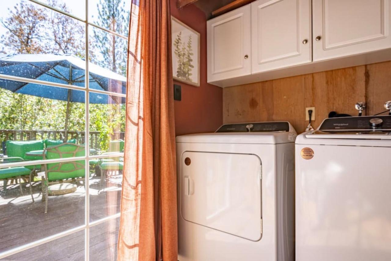 Bass Lake Chalet By Mono Rock With Hot Tub, Fire Pit, Bbq Grill, Rv And Boat Parking Chalet Oakhurst