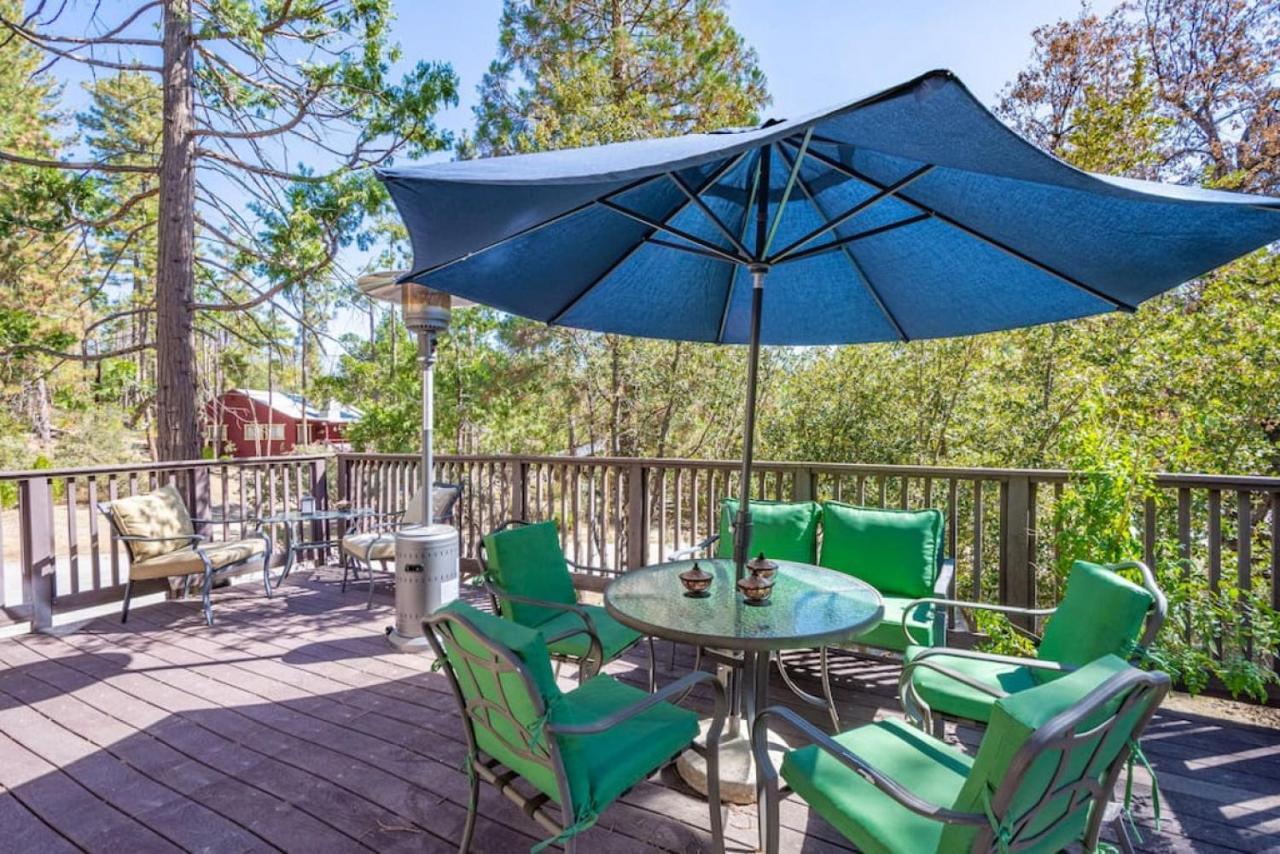 Bass Lake Chalet By Mono Rock With Hot Tub, Fire Pit, Bbq Grill, Rv And Boat Parking Chalet *