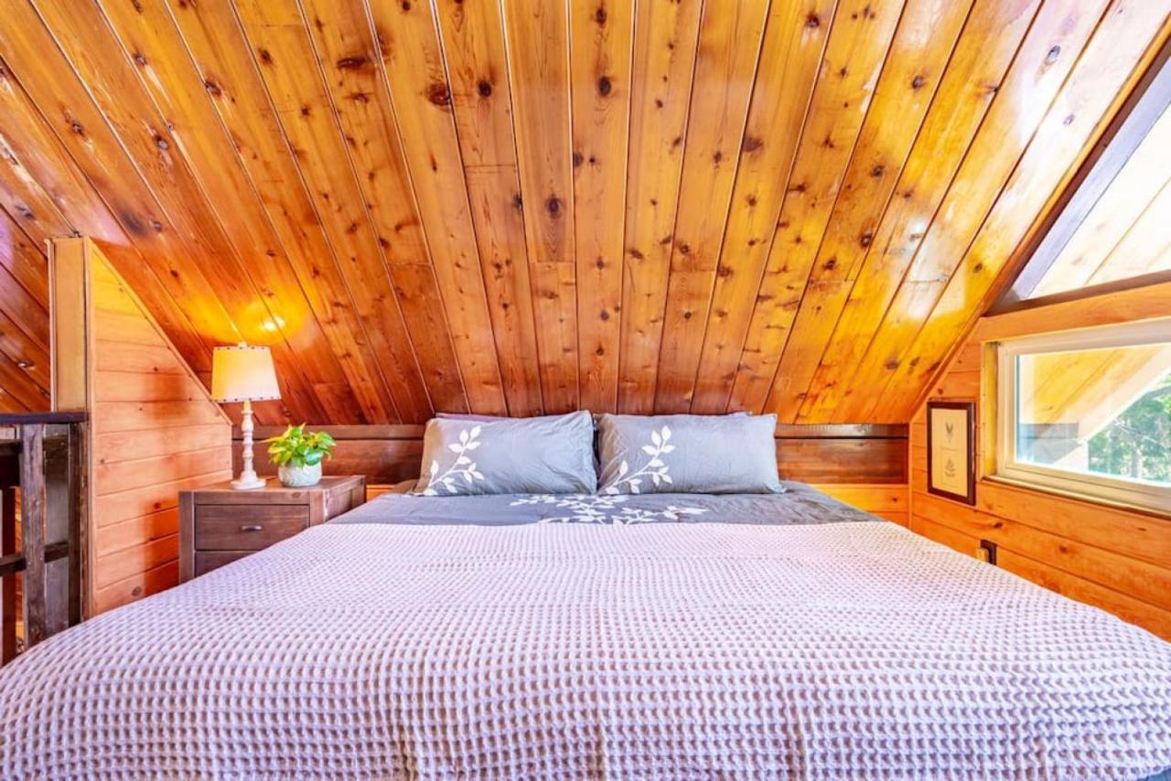 Bass Lake Chalet By Mono Rock With Hot Tub, Fire Pit, Bbq Grill, Rv And Boat Parking *