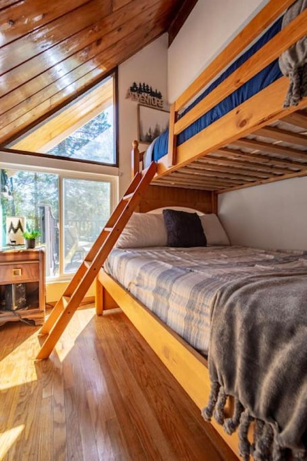 Chalet Bass Lake Chalet By Mono Rock With Hot Tub, Fire Pit, Bbq Grill, Rv And Boat Parking