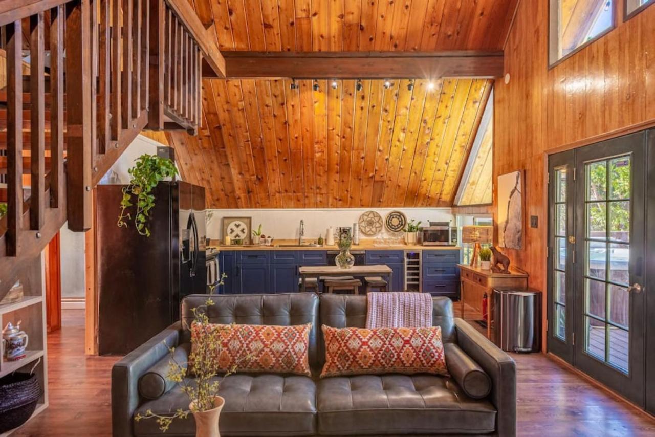 Chalet Bass Lake Chalet By Mono Rock With Hot Tub, Fire Pit, Bbq Grill, Rv And Boat Parking *